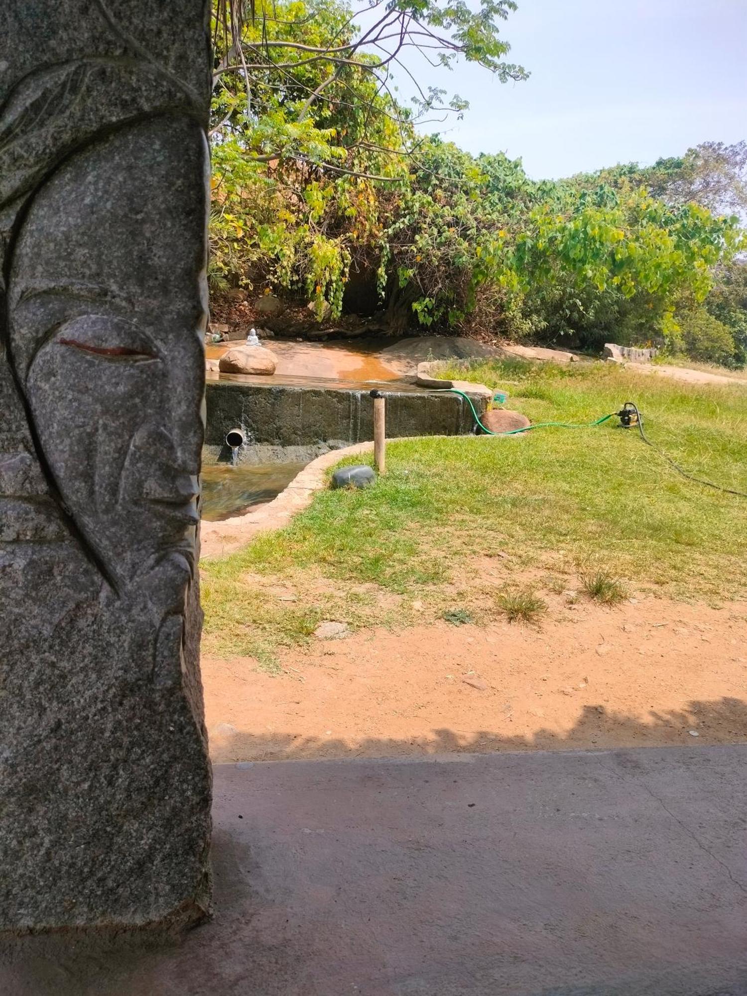 Hidden Place In Hampi Hotel Exterior photo